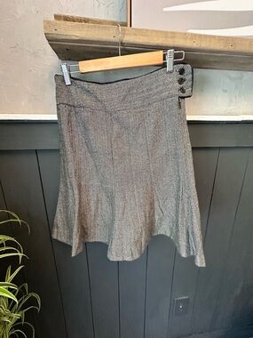 Catch Me Herringbone Skirt Size Small Black White Flared Side Button Skirt